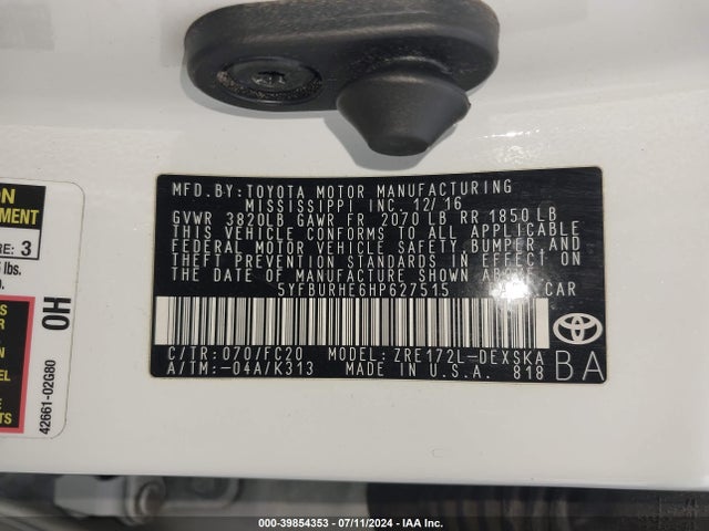 Toyota COROLLA SE 2017 5YFBURHE6HP627515 Image 9