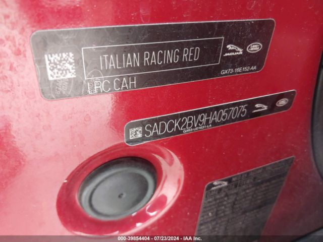 2017 JAGUAR F-PACE SADCK2BV9HA057075 Photo 8