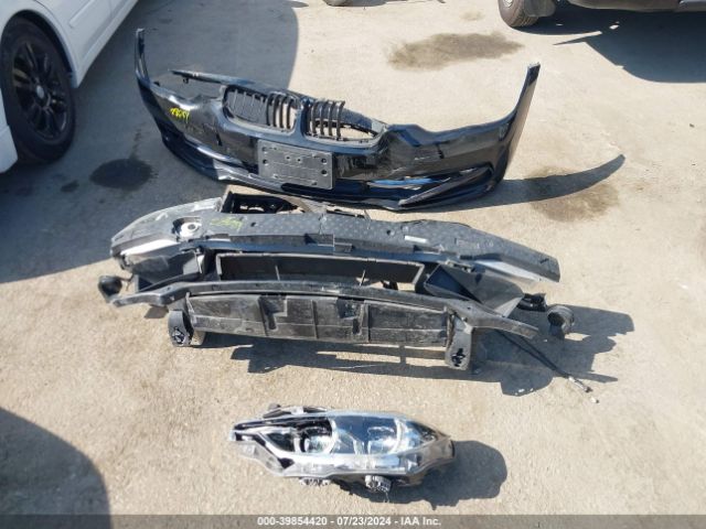 WBA8B9C30HK885188 BMW 330I