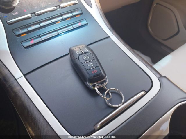2LMTJ8KR3GBL31457 Lincoln Mkx Select