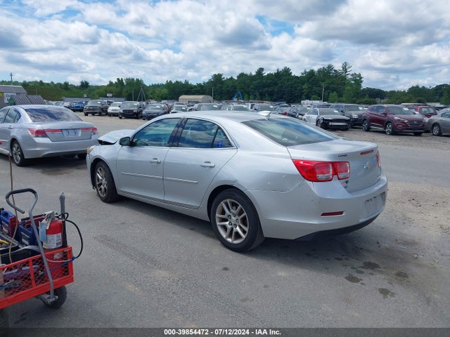 Chevrolet MALIBU 1LT 2015 1G11C5SL0FF100372 Image 3