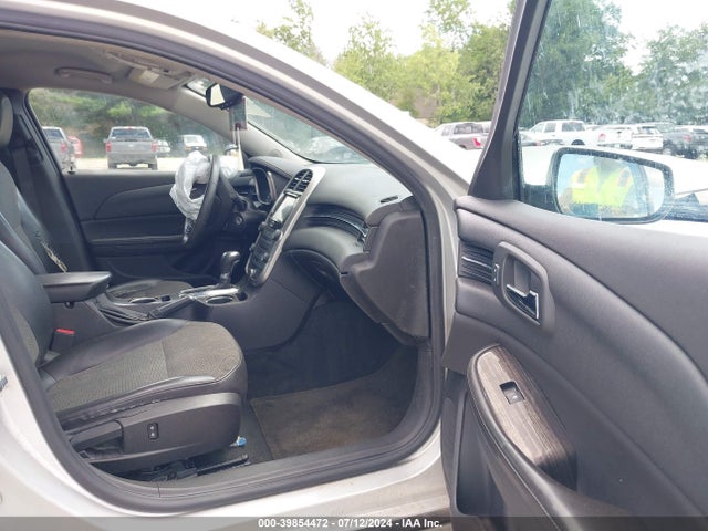 Chevrolet MALIBU 1LT 2015 1G11C5SL0FF100372 Image 5