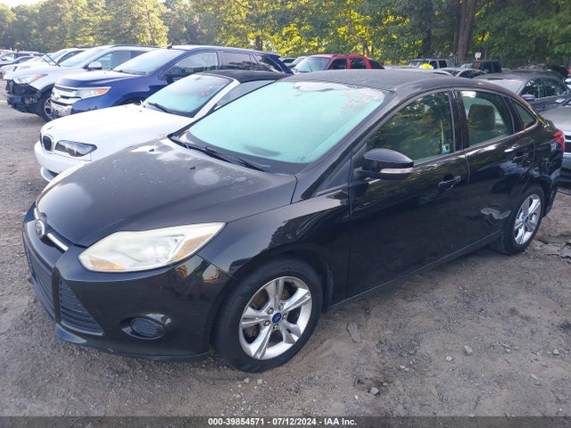 Ford FOCUS SE 2014 1FADP3F23EL230800 Image 2
