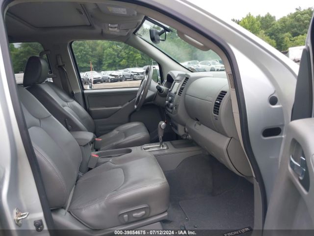 1N6AD0EV6KN775144 Nissan Frontier Sl