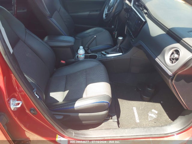 Toyota COROLLA SE 2017 2T1BURHE5HC762517 Image 5