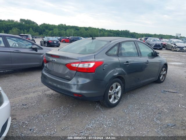 1FADP3F21EL439758 Ford FOCUS SE