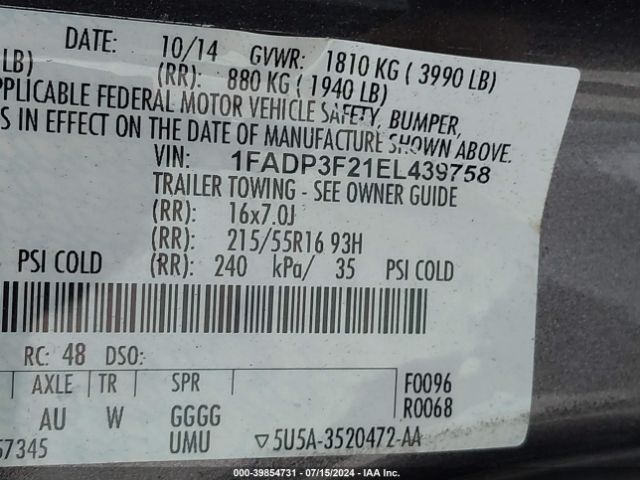 1FADP3F21EL439758 Ford FOCUS SE