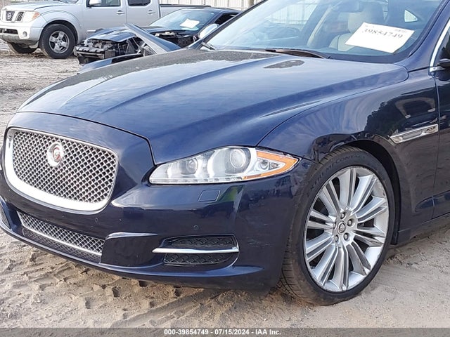 2015 JAGUAR XJ SAJWJ2GD6F8V88557 Photo 5
