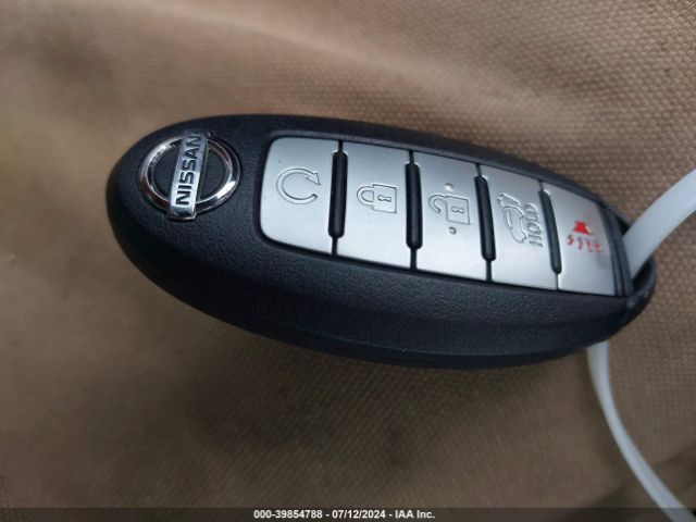 5N1AT2MV3JC736889 Nissan ROGUE SV