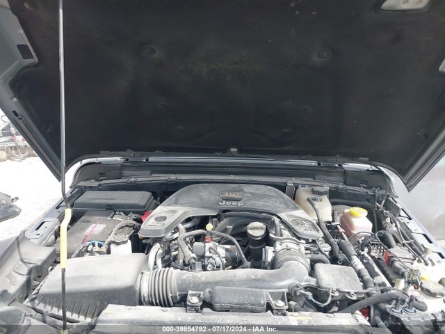 1C4HJXAG4MW694604 Jeep Wrangler Sport S 4x4