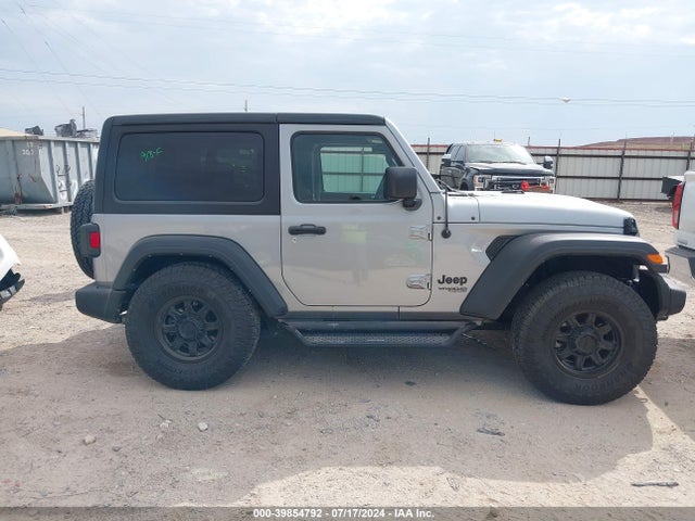 1C4HJXAG4MW694604 Jeep Wrangler Sport S 4x4