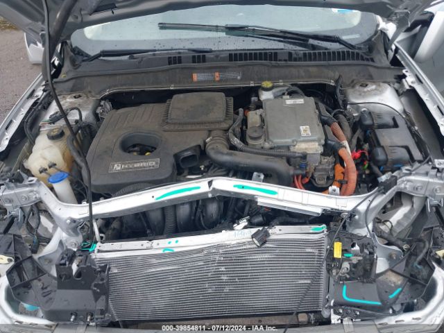 3FA6P0LU8KR101395 Ford Fusion Hybrid Se
