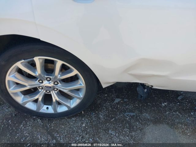1FMJU1MTXKEA57469 Ford Expedition Platinum