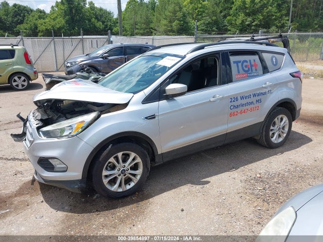 1FMCU9GD3JUA79314 Ford ESCAPE SE