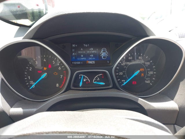 1FMCU9GD3JUA79314 Ford ESCAPE SE