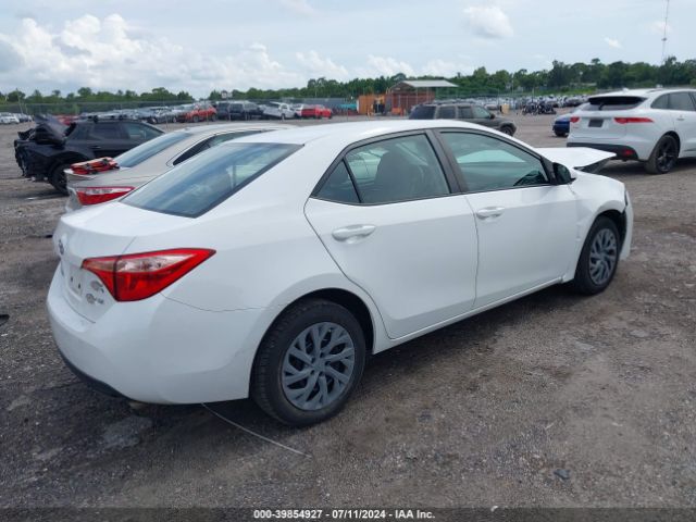 5YFBURHE7JP782631 Toyota COROLLA LE