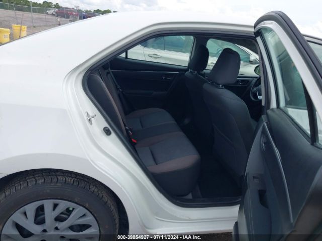 5YFBURHE7JP782631 Toyota COROLLA LE