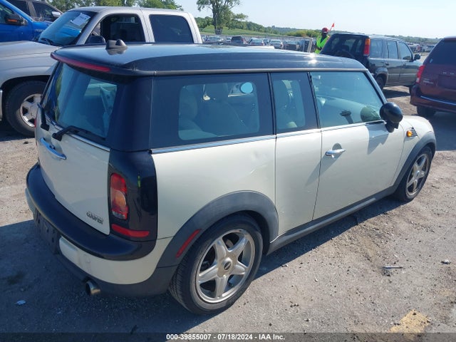 2008 MINI COOPER CLUBMAN WMWML33568TN68469 Photo 3