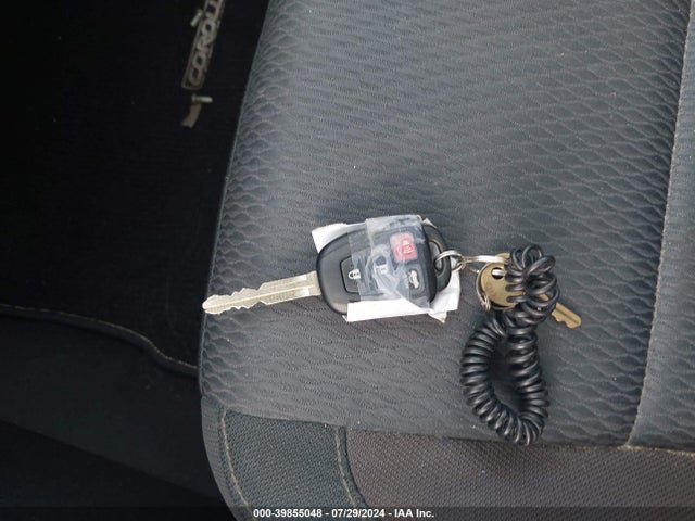 Toyota COROLLA LE 2019 5YFBURHE4KP933443 Image 11