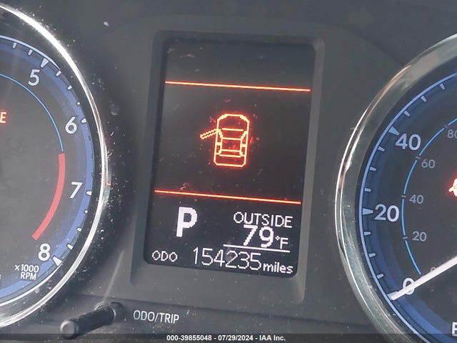 Toyota COROLLA LE 2019 5YFBURHE4KP933443 Image 15