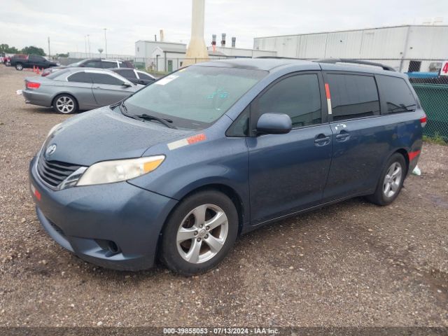 5TDKK3DC2ES497940 Toyota Sienna Le V6 8 Passenger