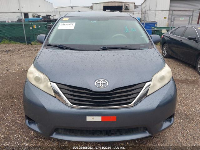 5TDKK3DC2ES497940 Toyota Sienna Le V6 8 Passenger