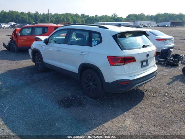3VVAX7B26NM080157 Volkswagen Taos 1.5t S