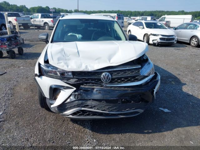 3VVAX7B26NM080157 Volkswagen Taos 1.5t S