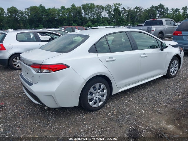 Toyota COROLLA LE 2022 JTDEPMAE0N3024694 Image 4