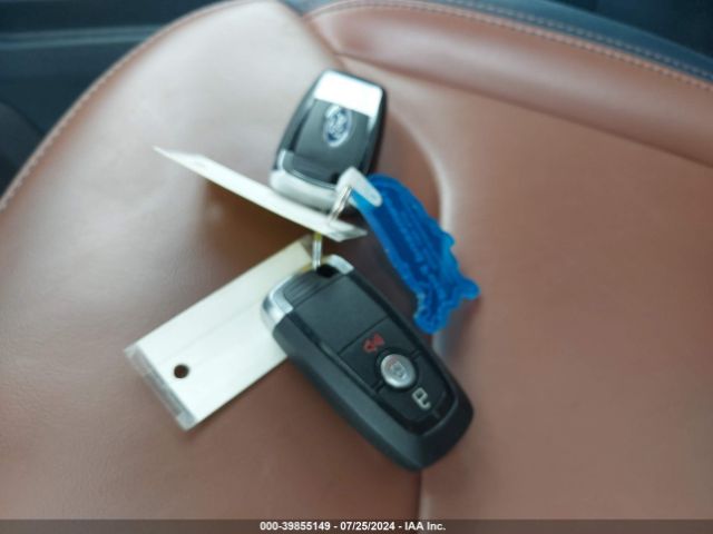 3FTTW8E39PRA42030 Ford Maverick Lariat