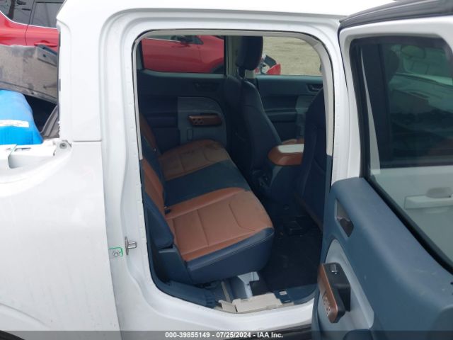 3FTTW8E39PRA42030 Ford Maverick Lariat