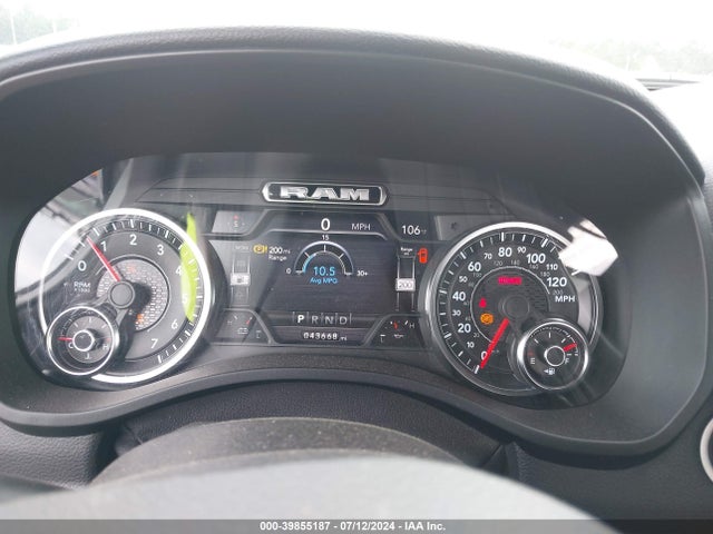 1C6SRFFT6LN323499 RAM 1500 Big Horn  4x4 5'7 Box