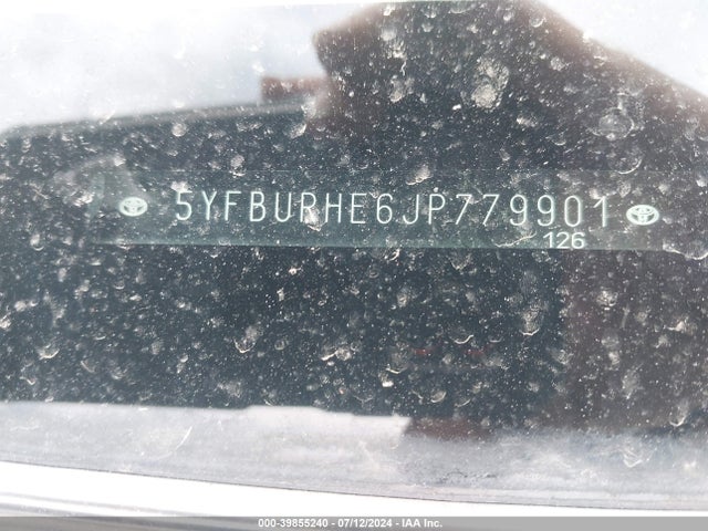 Toyota COROLLA LE 2018 5YFBURHE6JP779901 Image 9