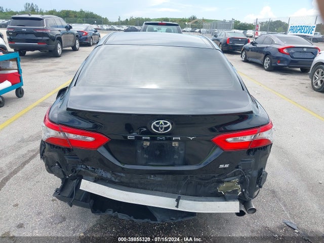 Toyota CAMRY SE 2018 4T1B11HK7JU065077 Image 16