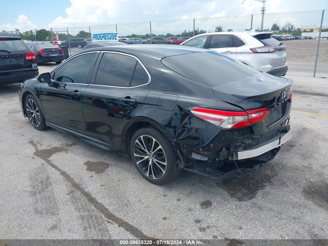 Toyota CAMRY SE 2018 4T1B11HK7JU065077 Image 3
