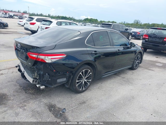 Toyota CAMRY SE 2018 4T1B11HK7JU065077 Image 4