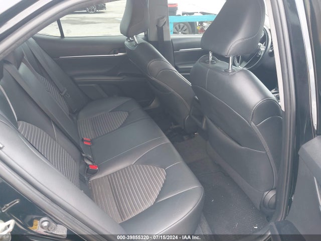 Toyota CAMRY SE 2018 4T1B11HK7JU065077 Image 8