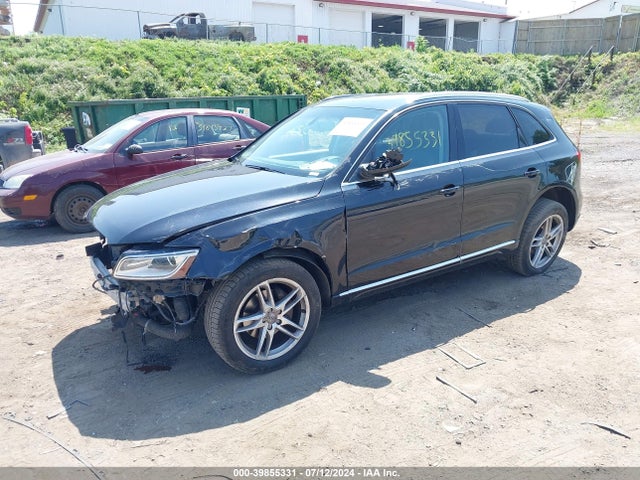 Audi Q5 2.0t Premium 2014 WA1LFAFP9EA121031 Image 2