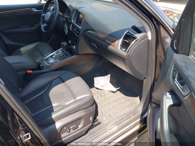 Audi Q5 2.0t Premium 2014 WA1LFAFP9EA121031 Image 5