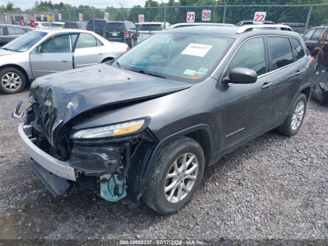 1C4PJMCB9FW752012 Jeep Cherokee Latitude