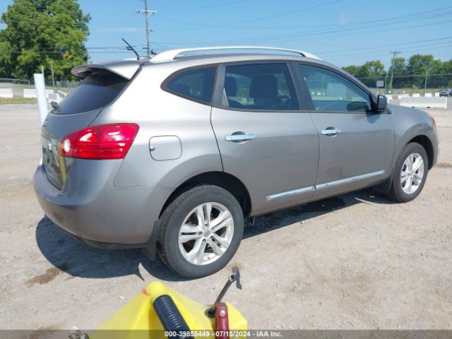 JN8AS5MT4FW158500 Nissan Rogue Select S