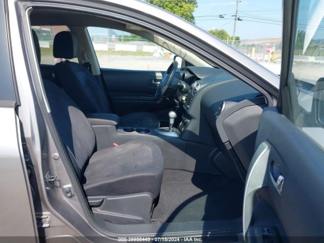 JN8AS5MT4FW158500 Nissan Rogue Select S