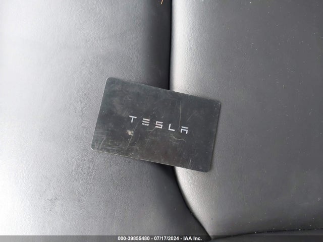 7SAYGDEF4NF439913 Tesla Model Y Performance Dual Motor All-wheel Drive
