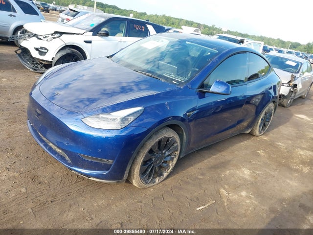 7SAYGDEF4NF439913 Tesla Model Y Performance Dual Motor All-wheel Drive