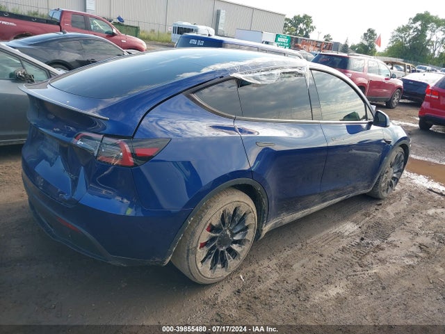 7SAYGDEF4NF439913 Tesla Model Y Performance Dual Motor All-wheel Drive