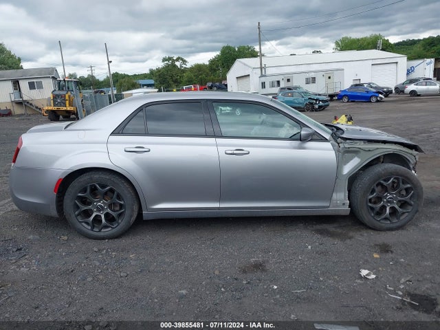 2C3CCAGGXHH612893 Chrysler 300 300s Awd