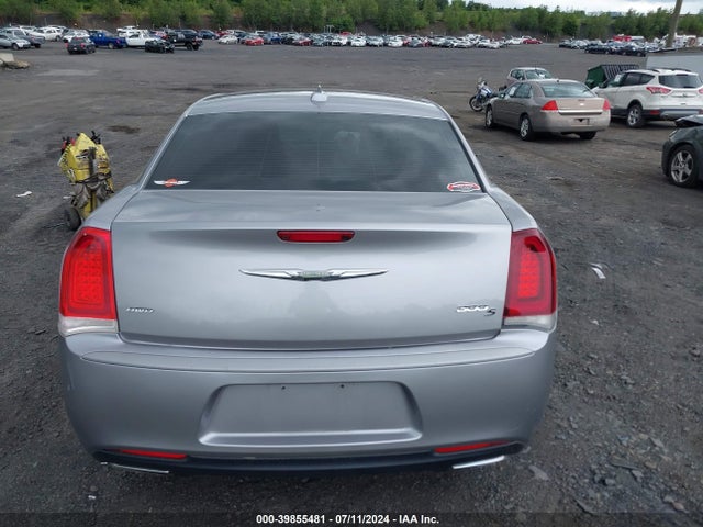 2C3CCAGGXHH612893 Chrysler 300 300s Awd