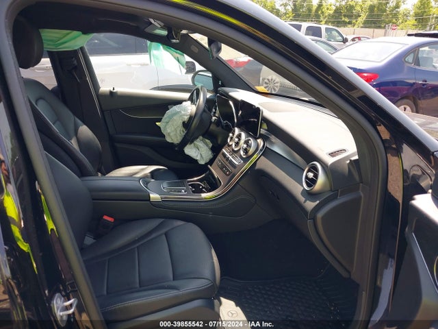 W1N0G8EB7MF880940 Mercedes-Benz Glc 300 4matic Suv