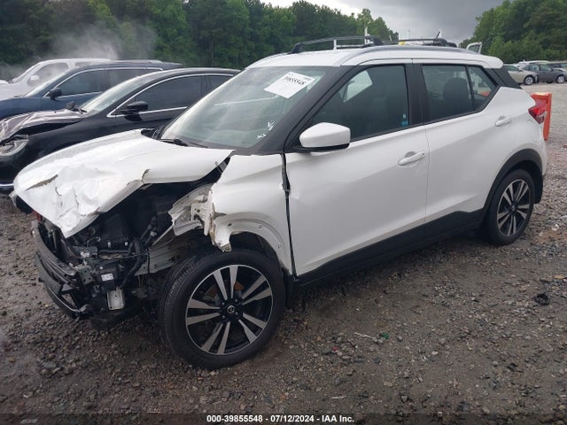 Nissan KICKS SV 2018 3N1CP5CUXJL526079 Image 2