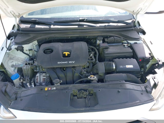 Hyundai Elantra Value Edition 2018 5NPD84LF3JH252587 Image 10